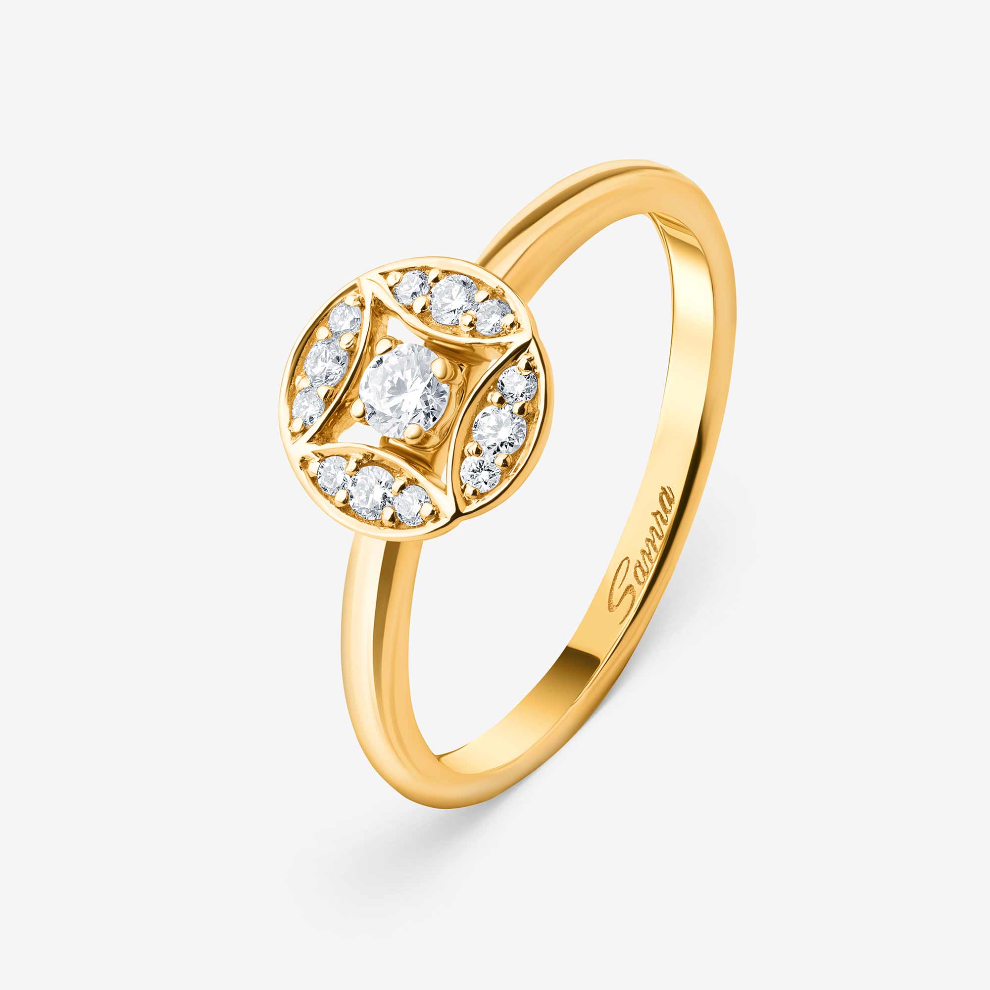 Barq Marquise Circle Ring