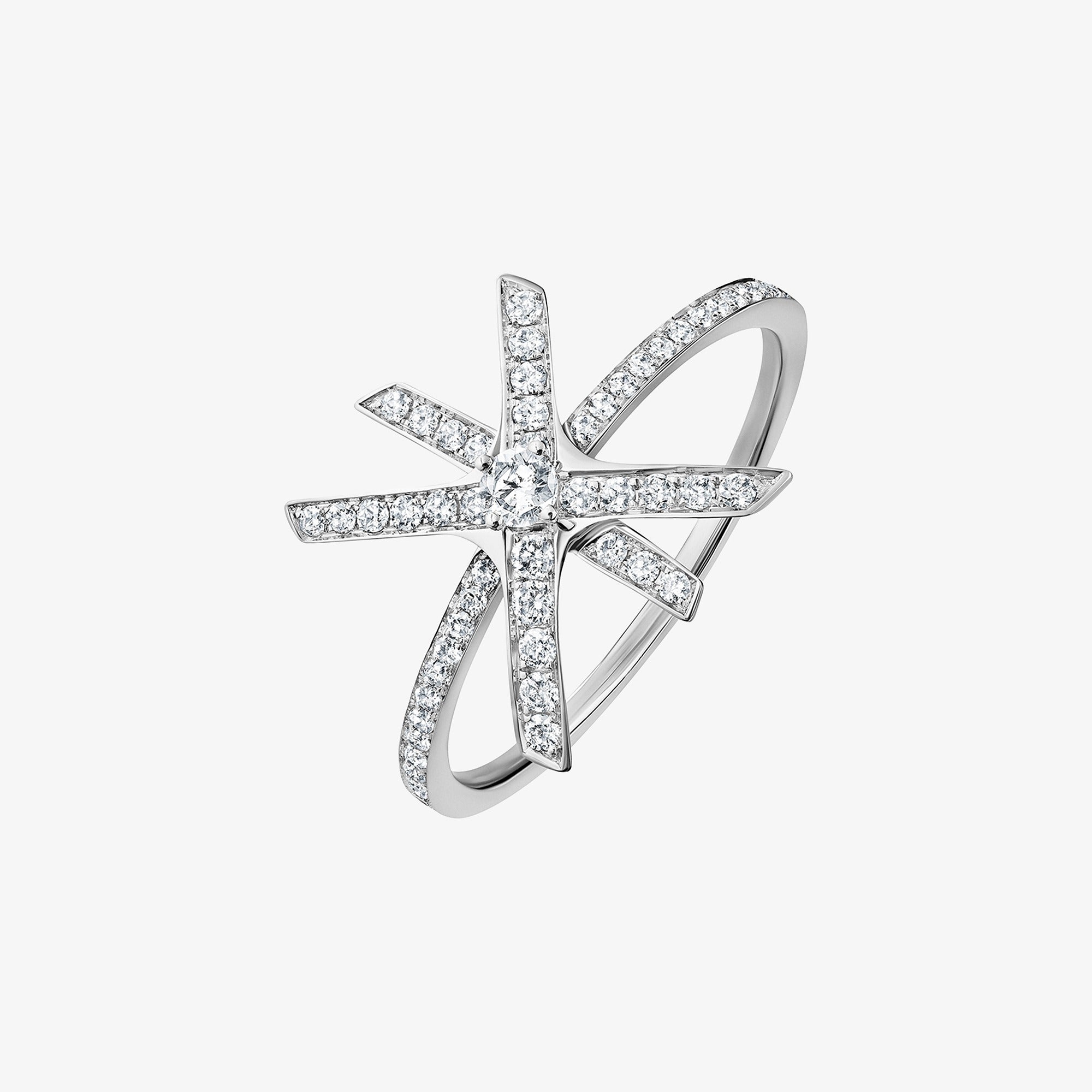 خاتم صغير ماسيّ من مجموعة ضوء