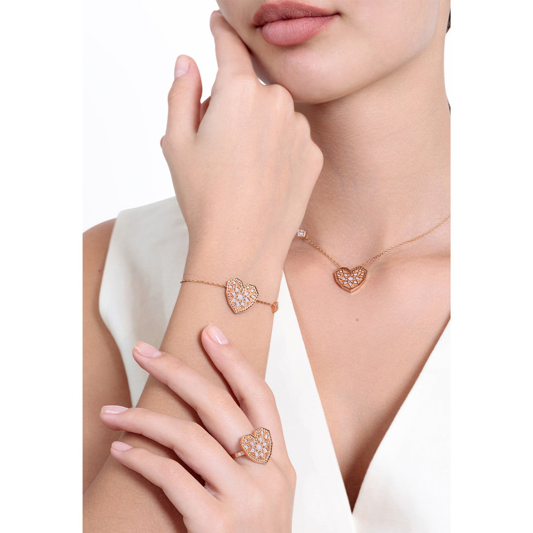 Qalb Turath Medium Necklace - Samra Jewellery - Diamond Jewellery - TURATH