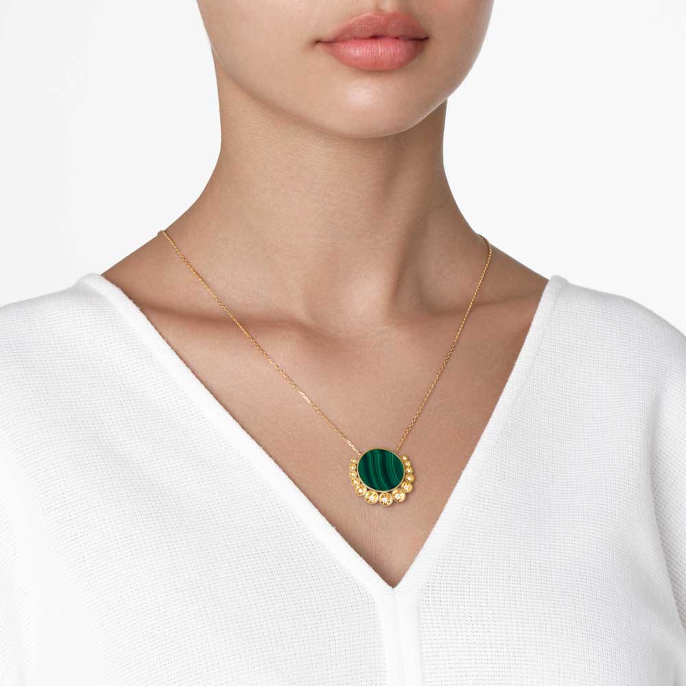 Bint Al Matar Yellow Gold Malachite Medium Necklace - Samra Jewellery - Diamond Jewellery - BINT AL MATAR