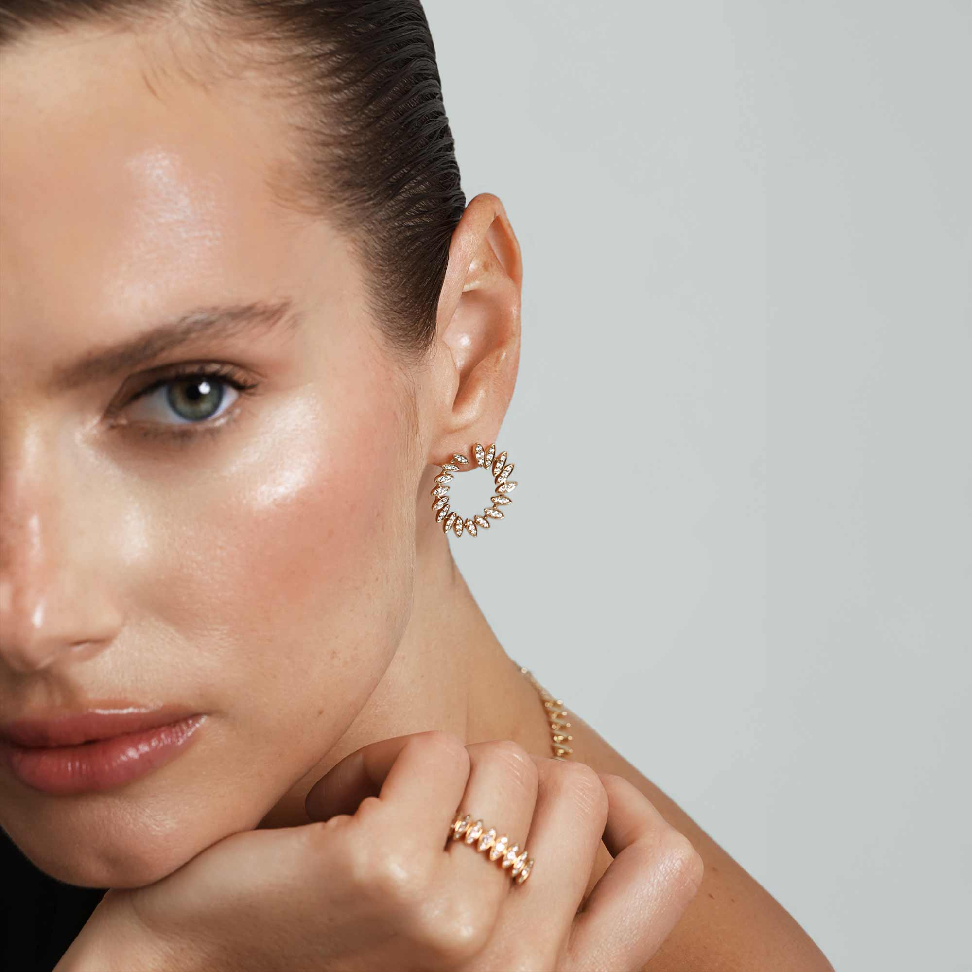 Barq Marquise Yellow Gold Diamond Circle Earring