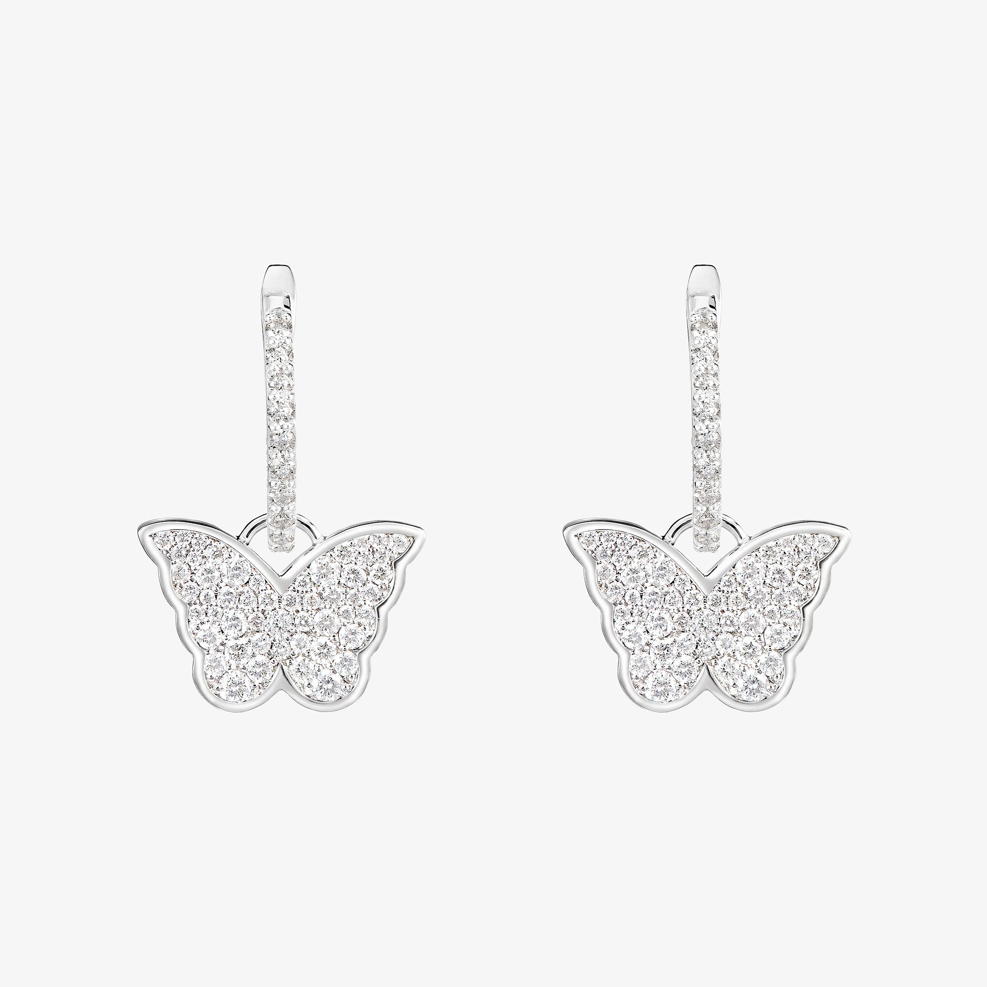 حلق صغير قلاّب كلاسيكي على شكل فراشة من الذهب الأبيض والماس